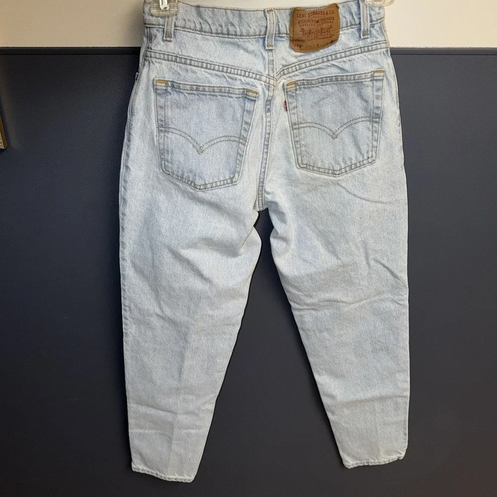 Vintage Levi's 550 Light Wash Relaxed‎ Fit Taper Womens Size 11 Med 28x30